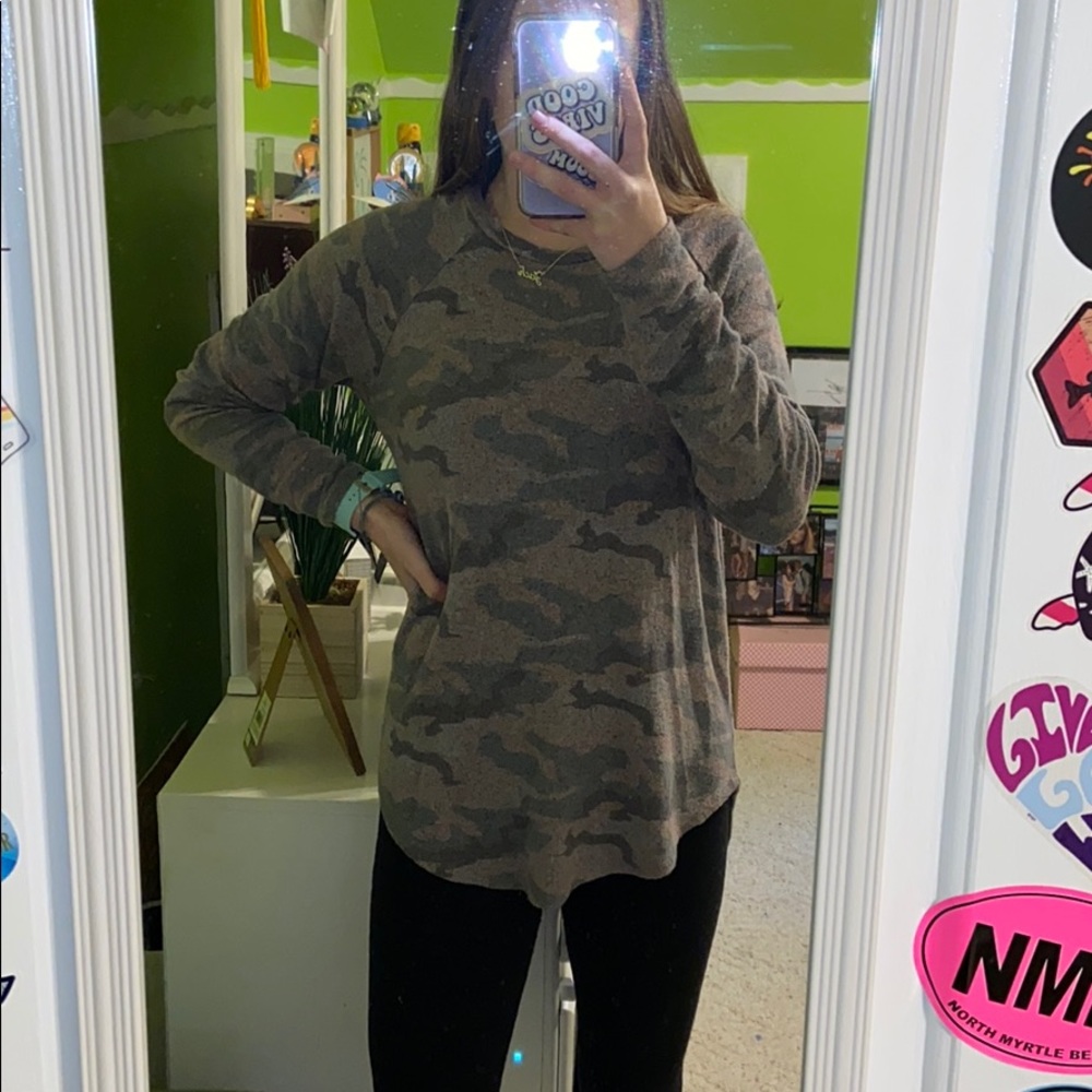 American eagle soft and sexy long sleeve